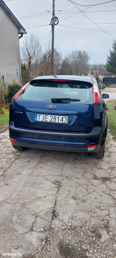 Ford Focus 1.6 Ti-VCT Ghia - 10