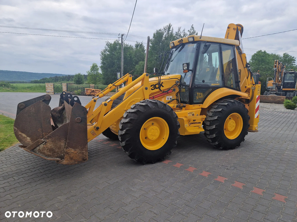 JCB 3CX