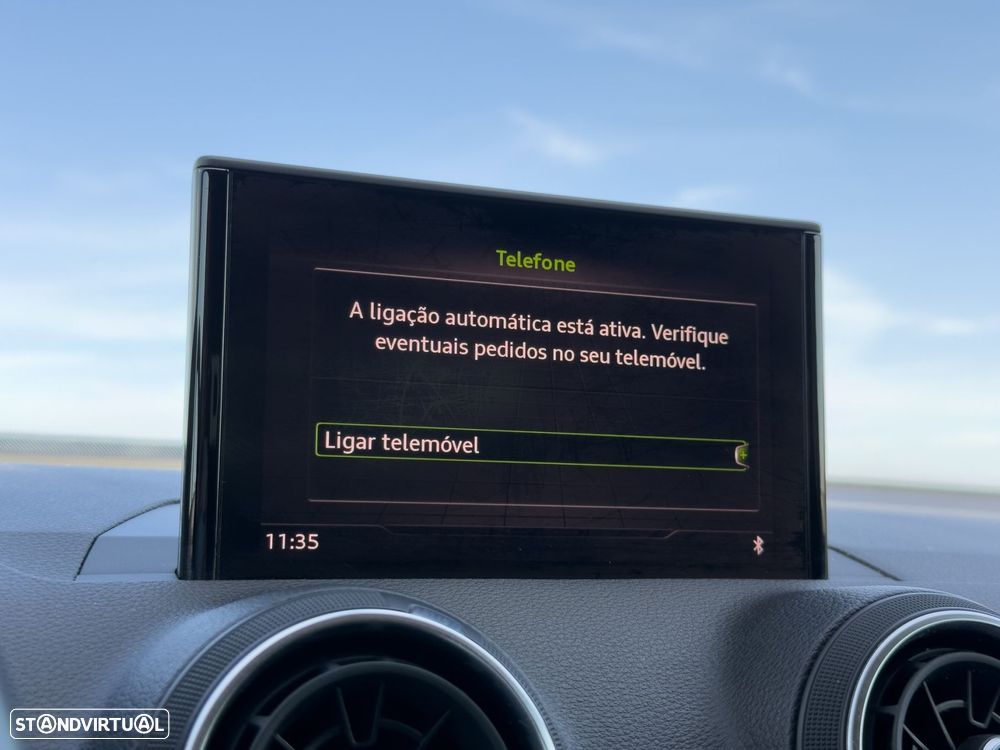 Audi Q2 30 TFSI Design - 34