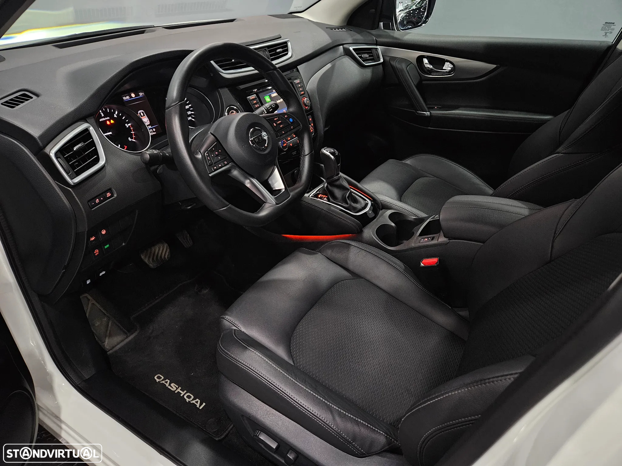 Nissan Qashqai 1.5 dCi DCT TEKNA - 8