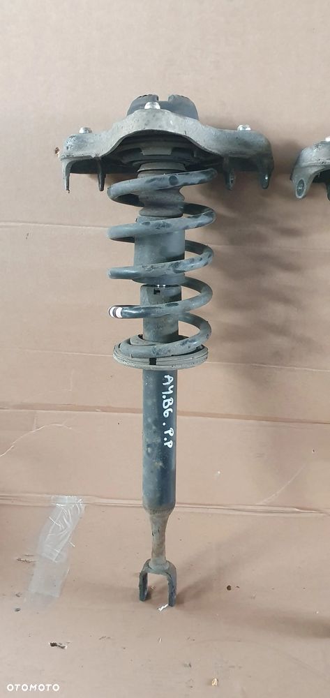 Amortyzator prawy lewy sprężyna przód Audi A4 B6 - 6