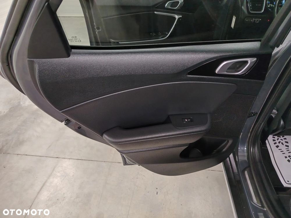 Kia XCeed 1.6 GDI PHEV Business Line DCT - 23