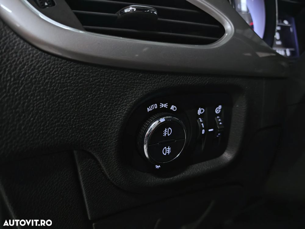 Opel Astra 1.5 D Start/Stop Edition - 24