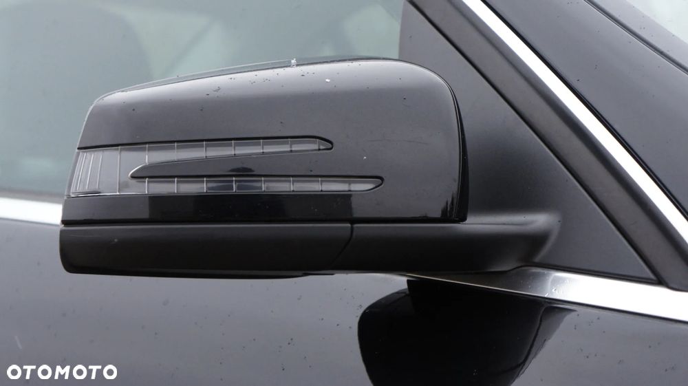 Mercedes-Benz Klasa C 180 Kompressor BlueEFFICIENCY - 31