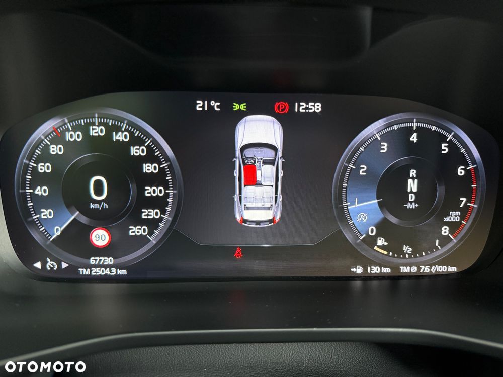 Volvo XC 40 T3 R-Design - 35