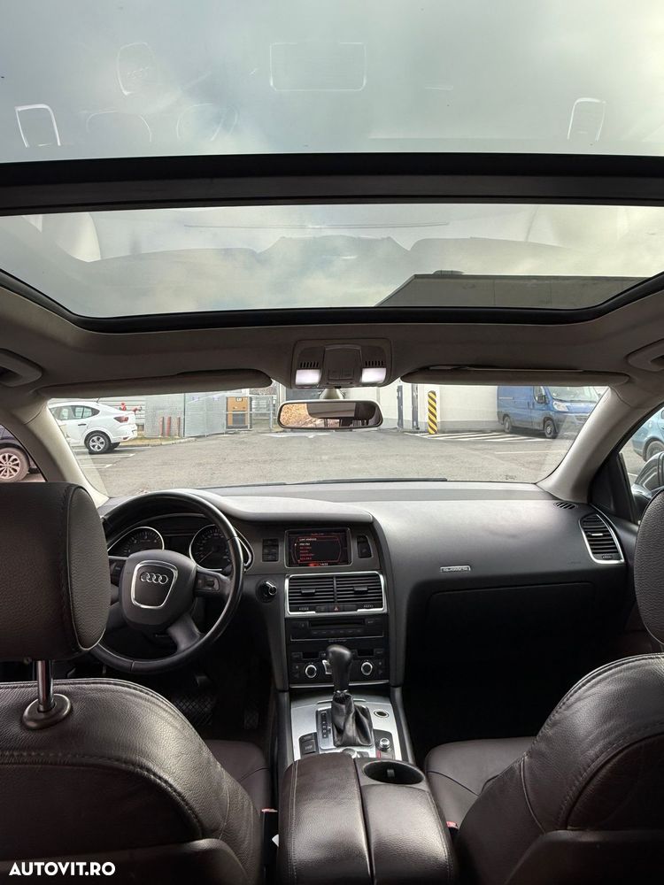 Audi Q7 - 8