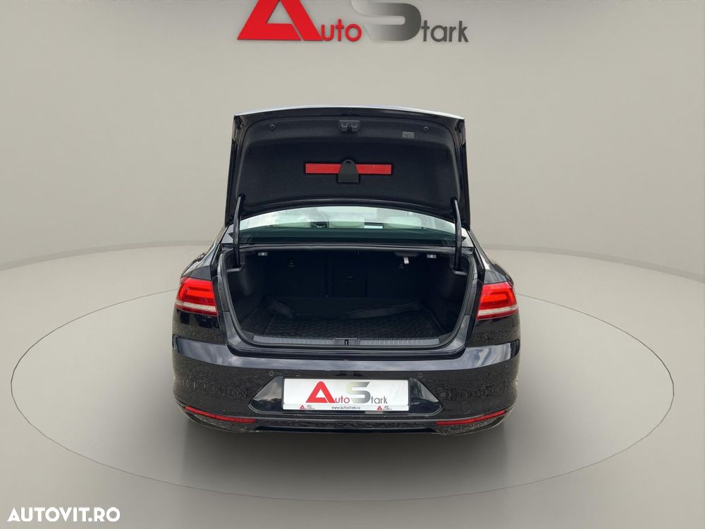 Volkswagen Passat 1.6 TDI Trendline - 38