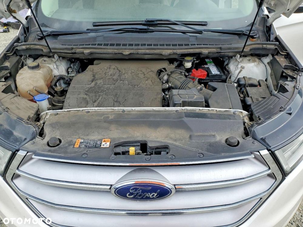 Ford Edge - 12