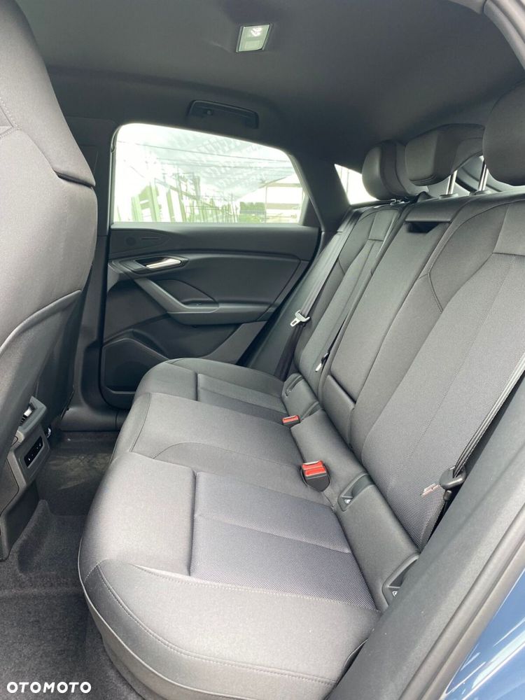 Audi Q6 Sportback e-tron - 13
