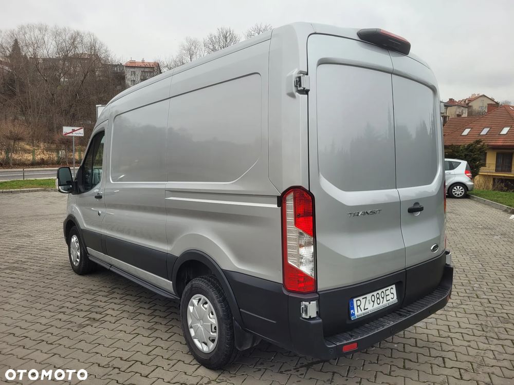 Ford Transit L2H2 - 8