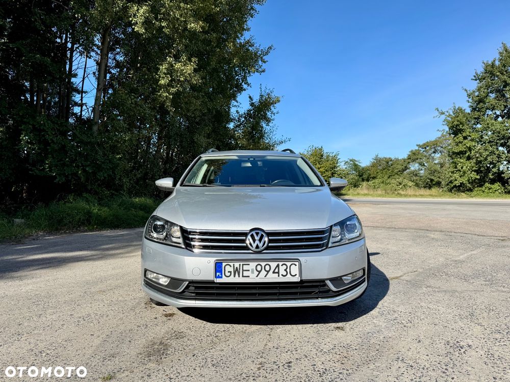 Volkswagen Passat - 2