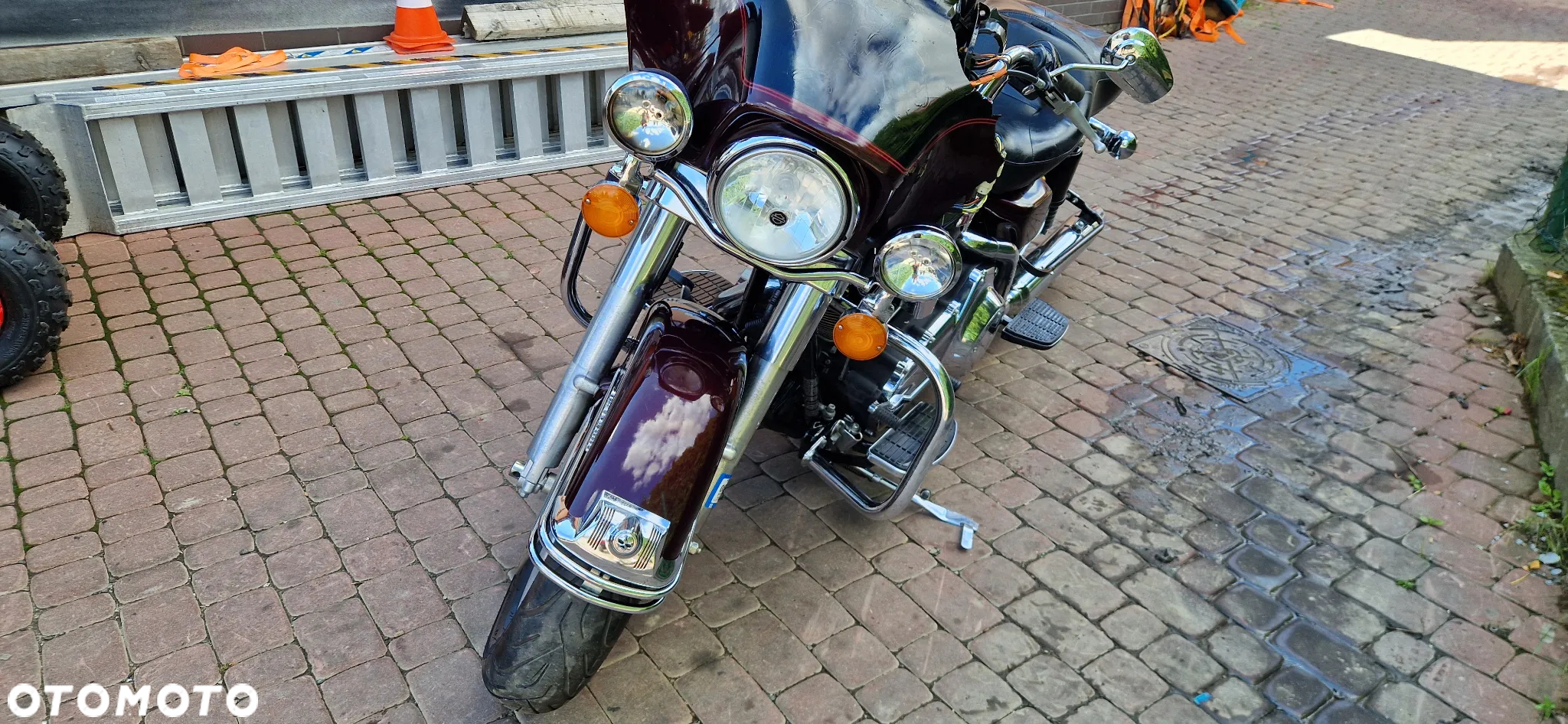 Harley-Davidson FLH Electra Glide - 14