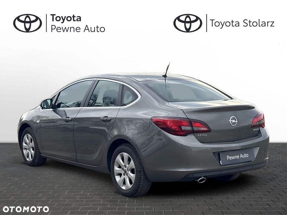 Opel Astra - 3