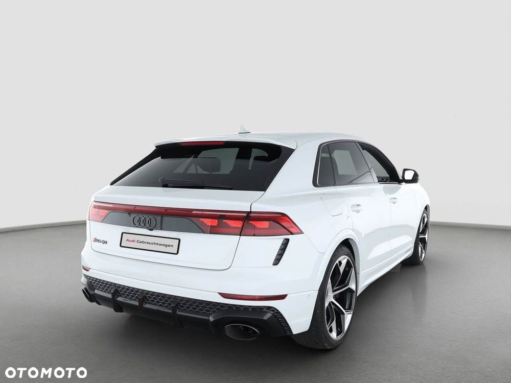 Audi RS Q8 - 3