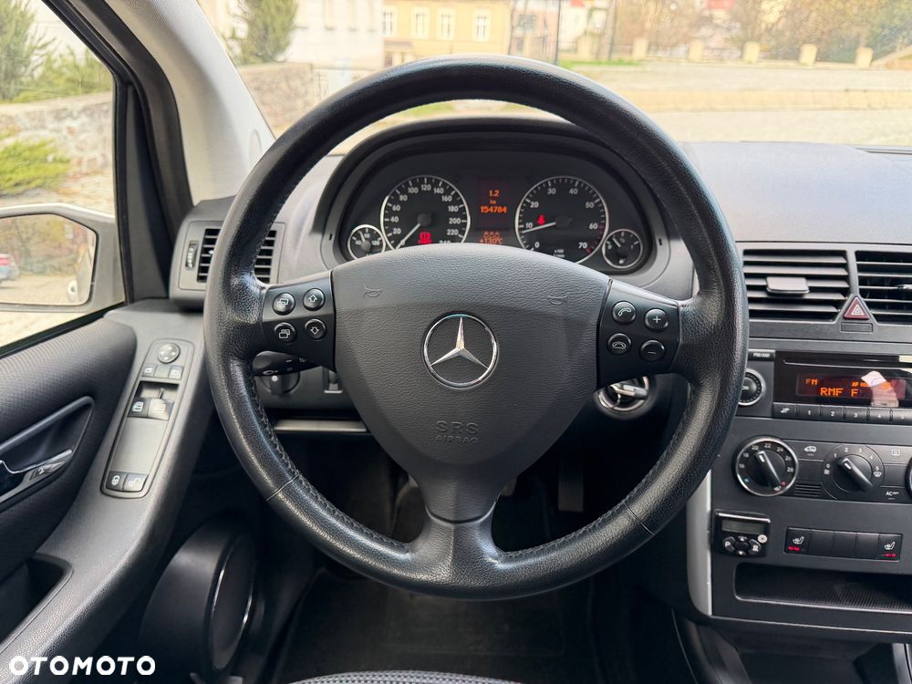 Mercedes-Benz Klasa A 150 Avantgarde Edition 10 - 9