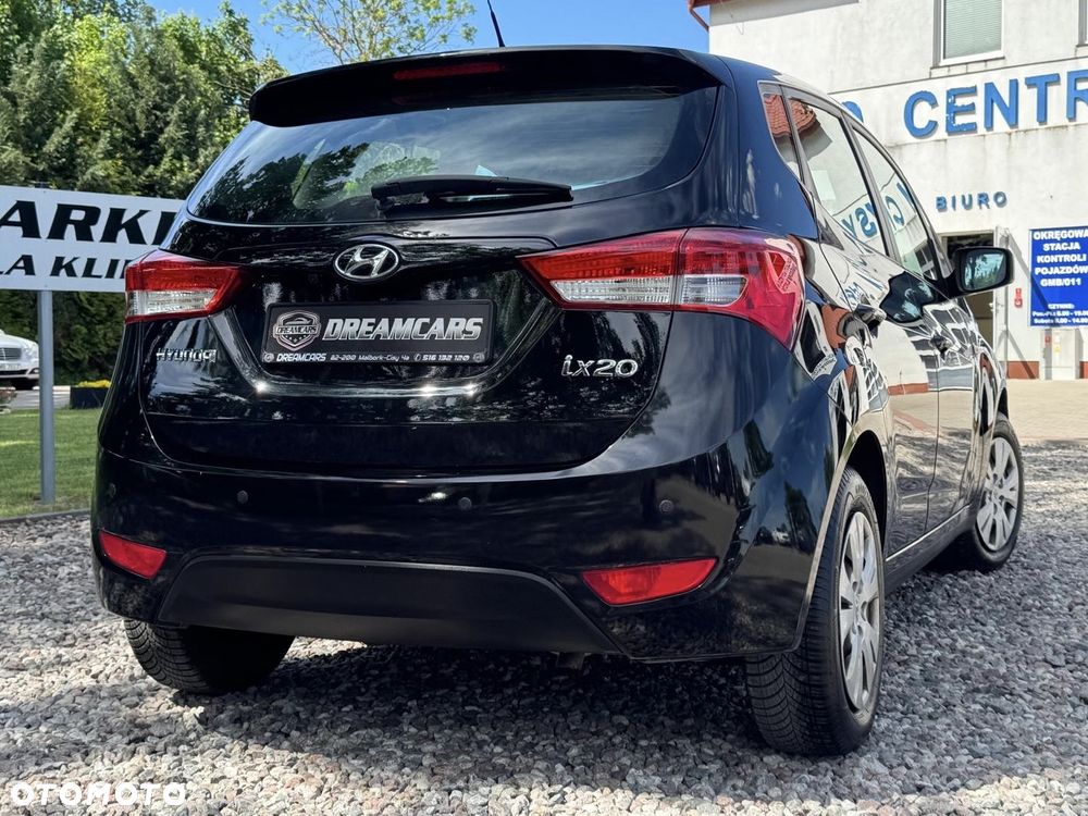 Hyundai ix20 - 12