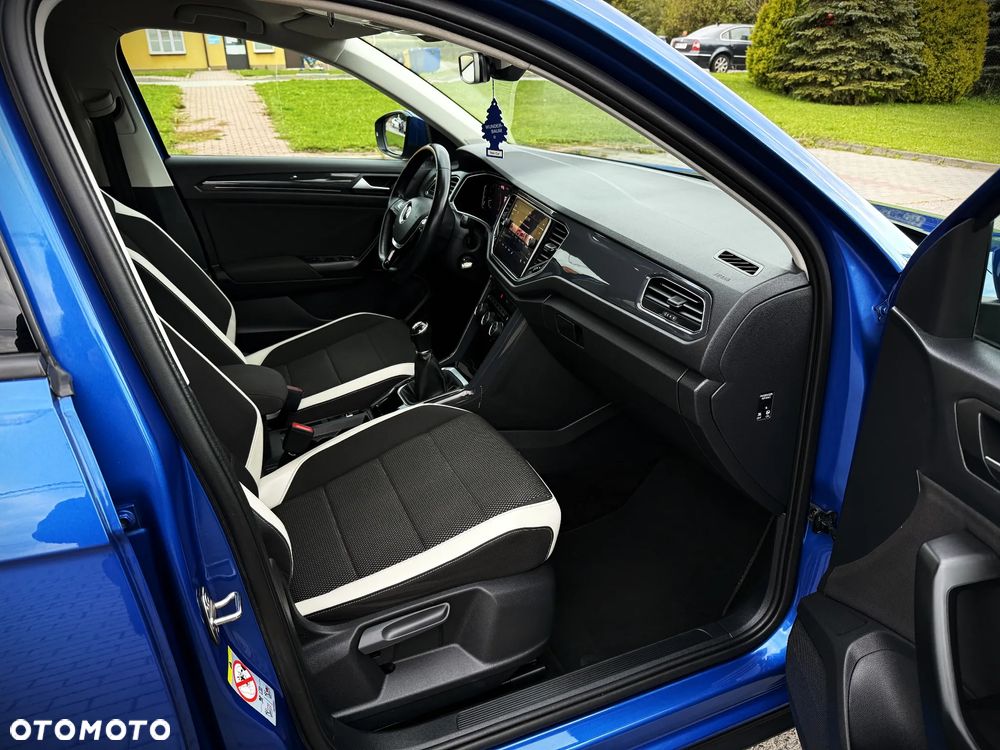 Volkswagen T-Roc 1.5 TSI GPF ACT Premium - 11
