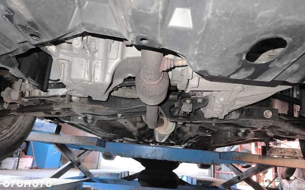 Toyota Yaris 1.33 VVT-i Executive - 28