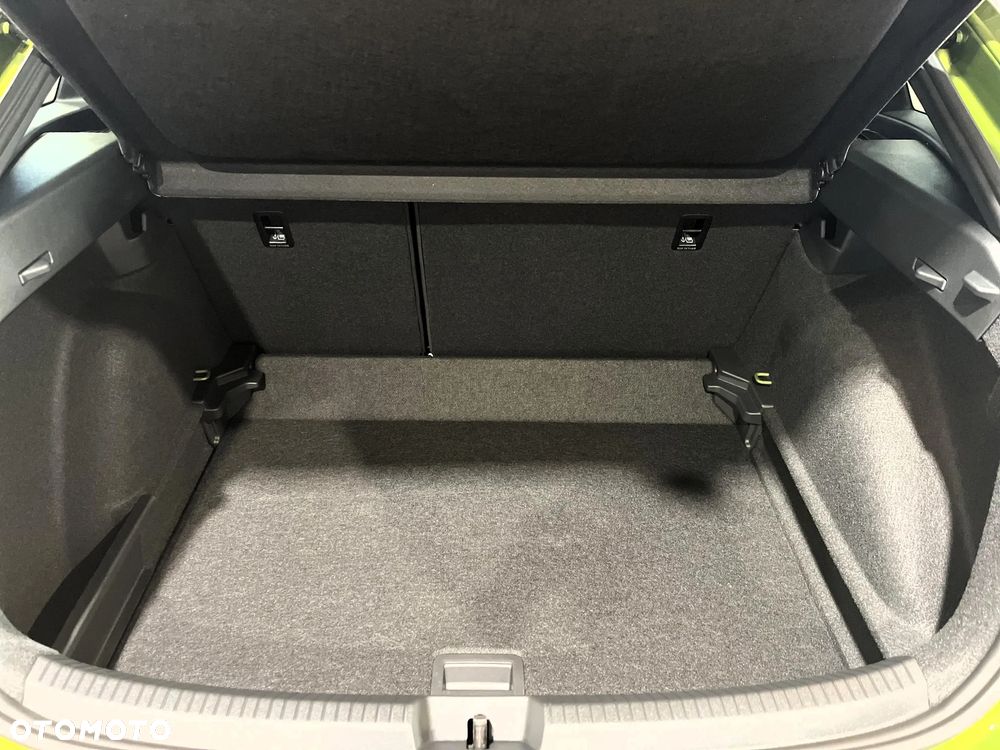 Volkswagen Taigo 1.5 TSI ACT R-Line Plus DSG - 33