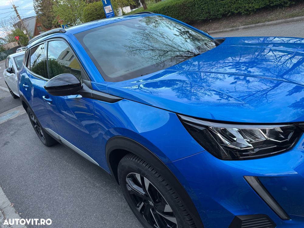 Peugeot 2008 1.2 L PureTech STT Allure - 19
