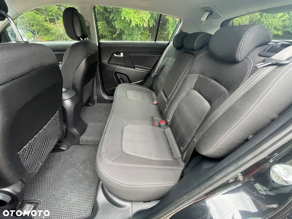Kia Sportage 1.7 CRDI M 2WD - 9