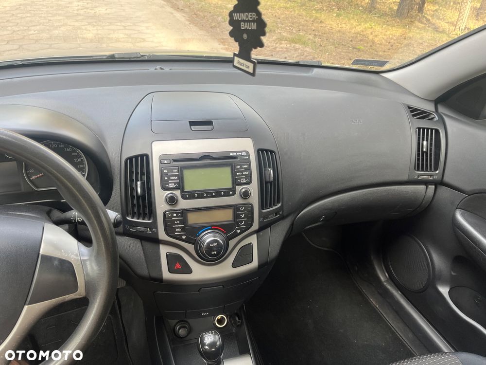 Hyundai i30 1.6 CRDi Comfort - 8