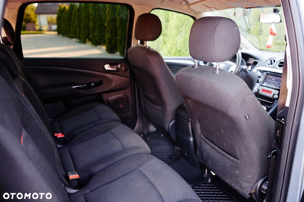 Ford S-Max 2.0 Viva Titanium - 27