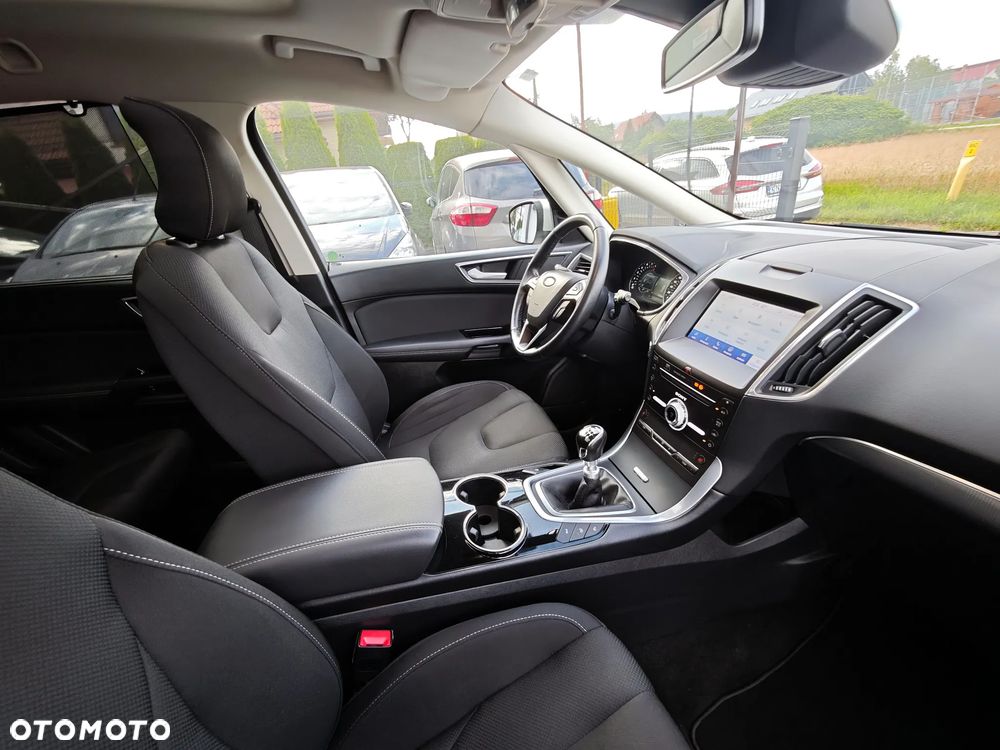 Ford S-Max 2.0 EcoBlue TITANIUM - 31
