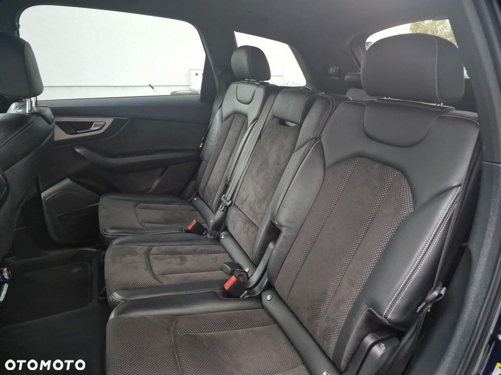 Audi SQ7 4.0 TDI Quattro Tiptronic - 19
