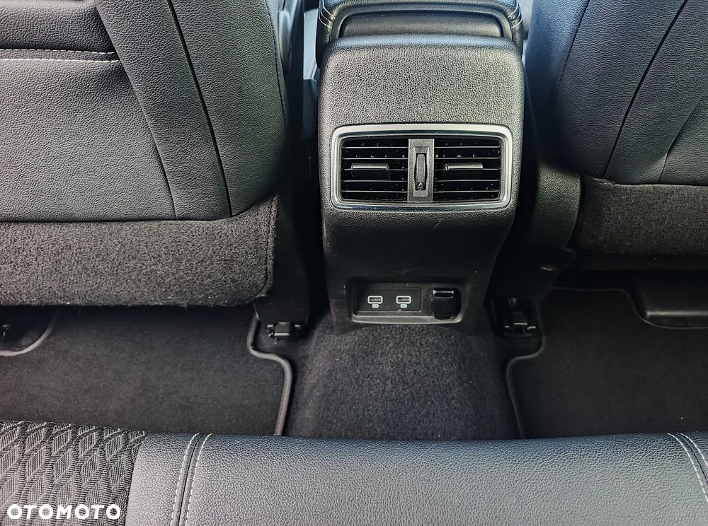 Renault Kadjar TCe 160 GPF BOSE EDITION - 24