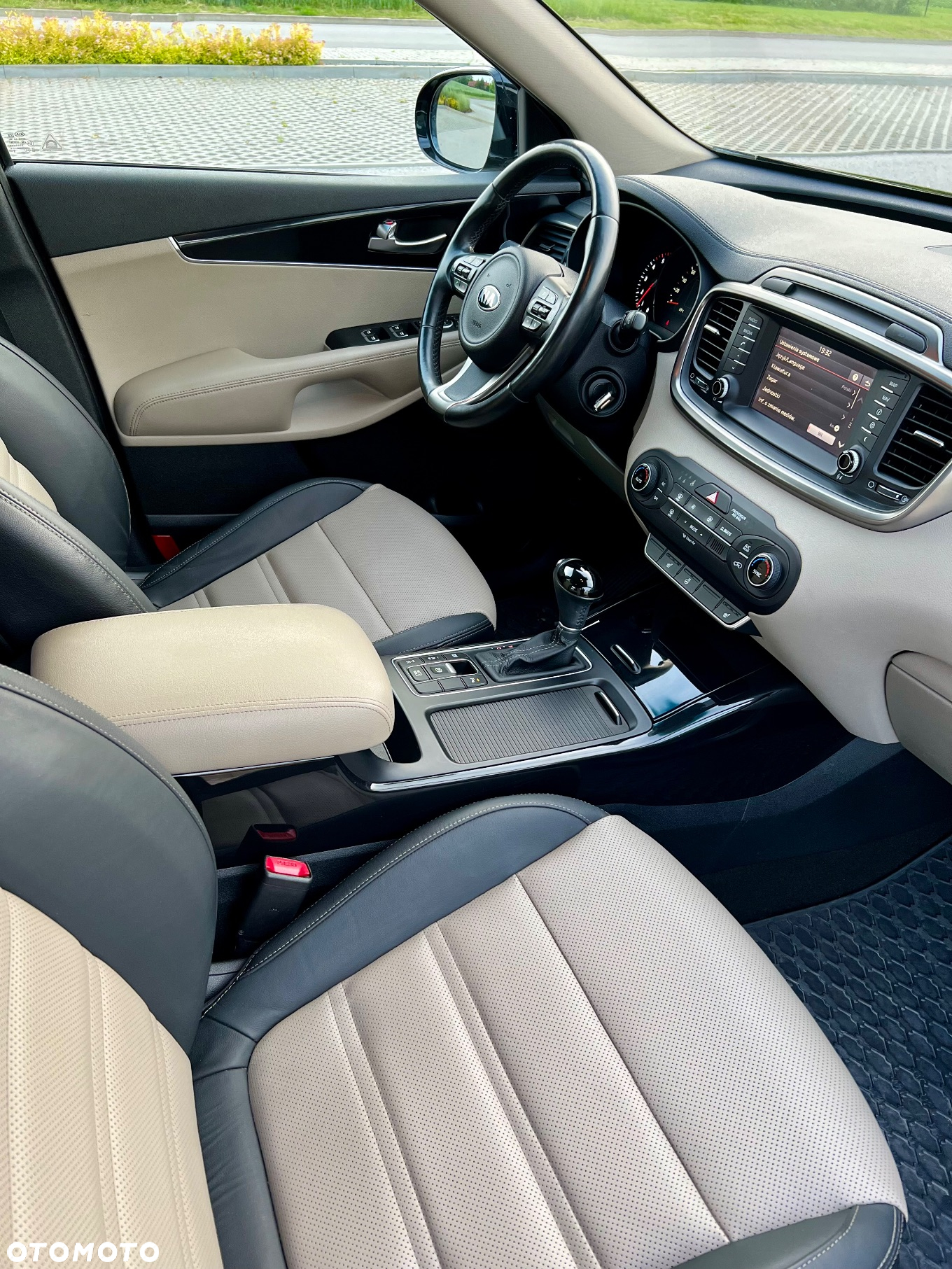 Kia Sorento 2.0 CRDI L - 4