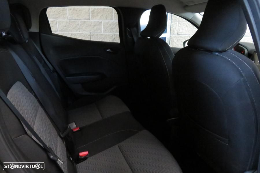 Renault Clio 1.0 TCe Intens Bi-Fuel - 24