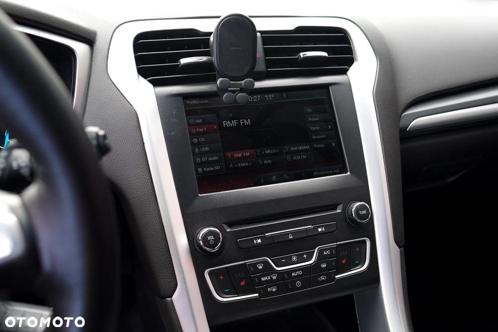 Ford Mondeo - 23