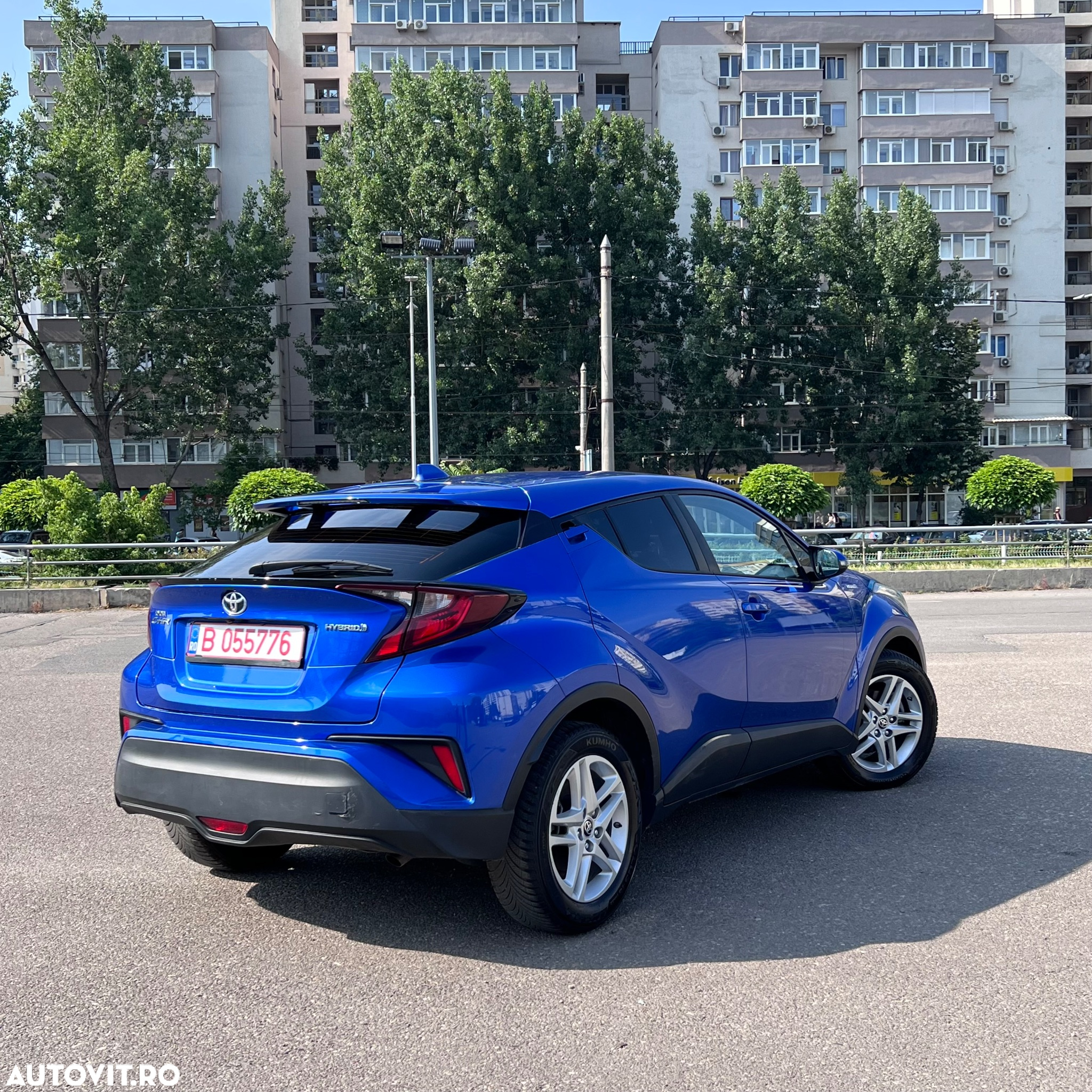 Toyota C-HR Hybrid Business-Edition - 2