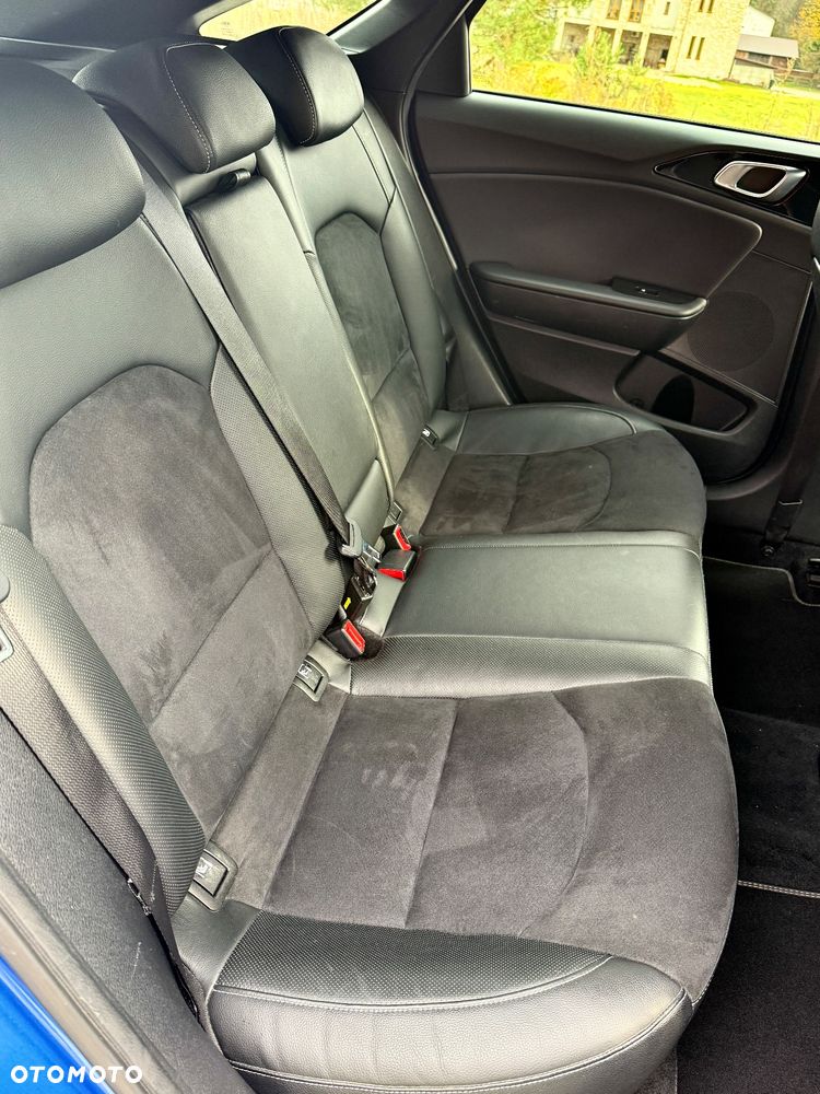 Kia ProCeed 1.5 T-GDI GT Line DCT - 12