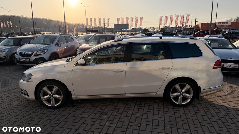 Volkswagen Passat 1.4 TSI BlueMotion Technology Highline - 10