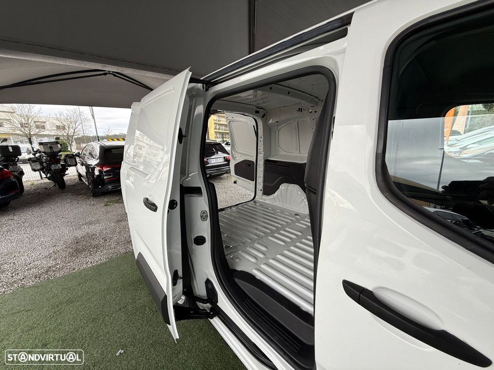 Citroën Berlingo 1.5 BlueHDi M Shine EAT8 - 4