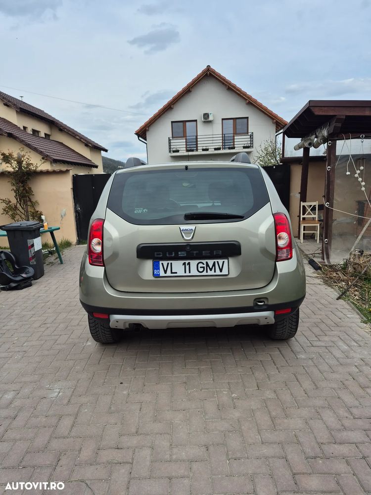Dacia Duster 1.6 16V 4x2 - 6
