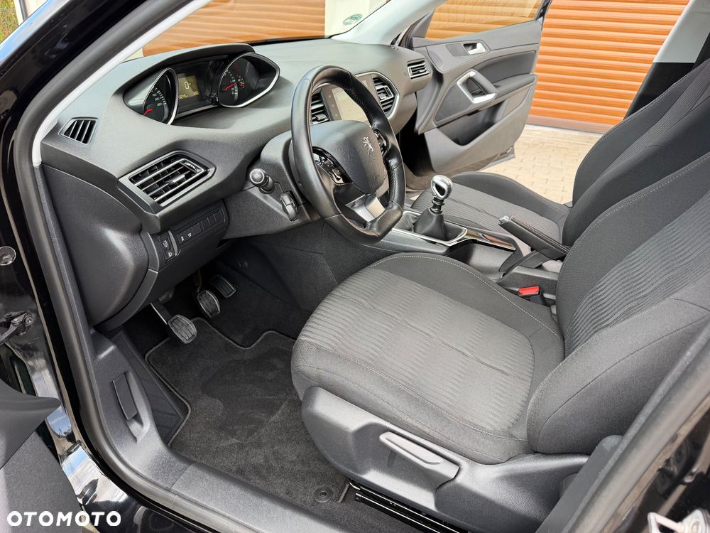 Peugeot 308 BlueHDi 120 Stop & Start Active - 19