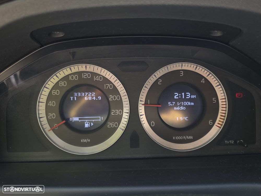Volvo V70 2.0 D Nivel 3 - 14
