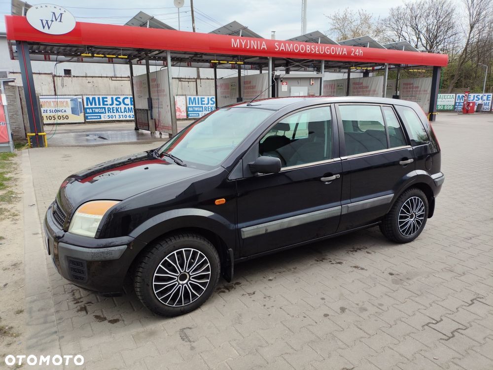 Ford Fusion - 3