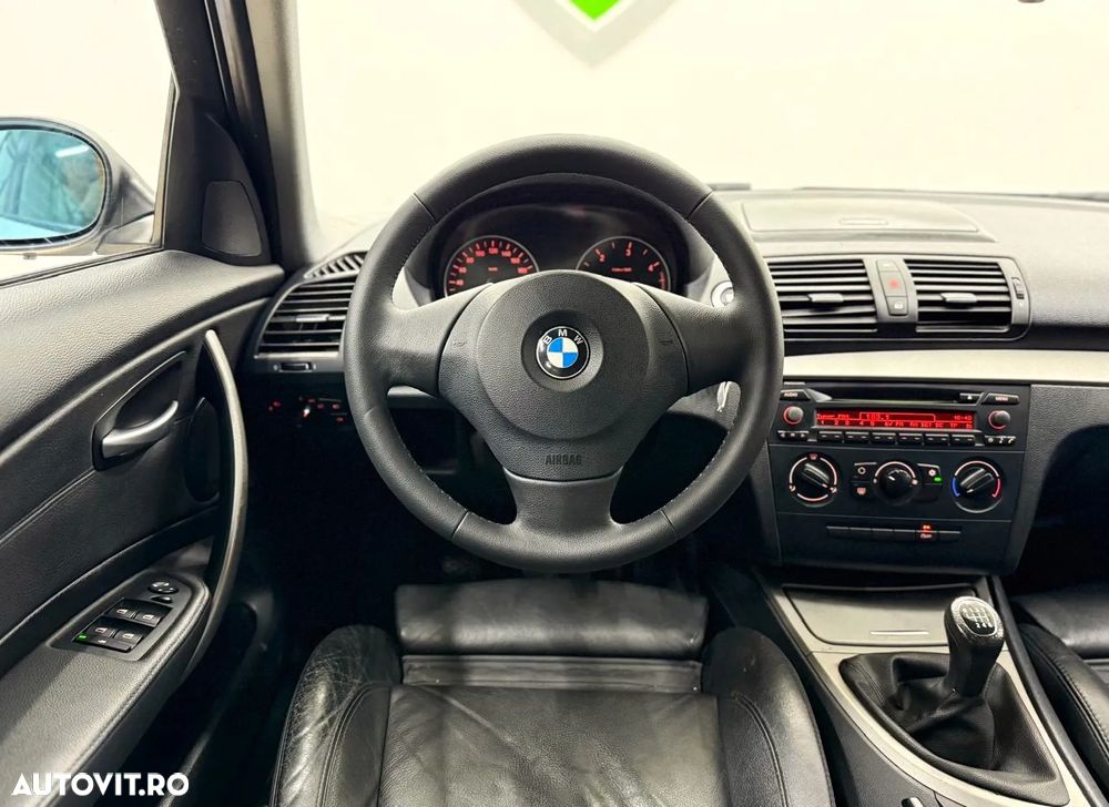 BMW Seria 1 118d - 6