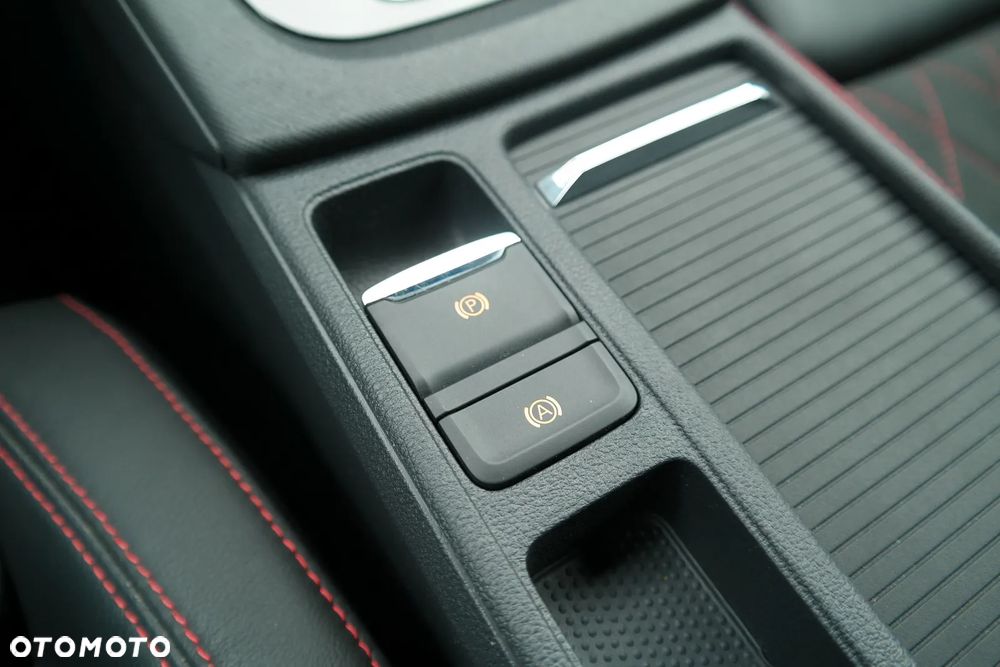 Skoda Octavia 2.0 TDI DSG 4x4 RS - 40