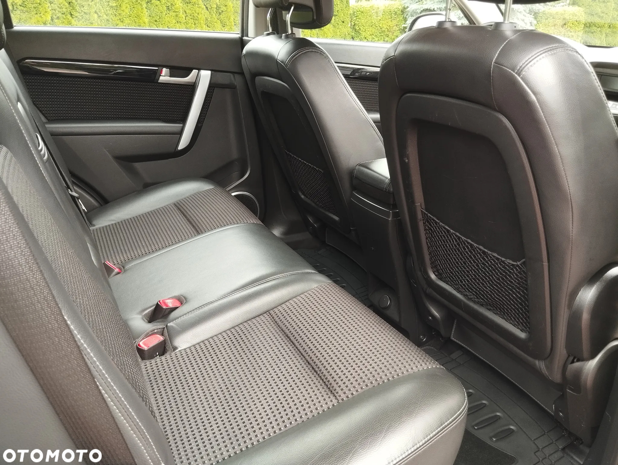 Chevrolet Captiva 2.4 AWD LT+ - 24