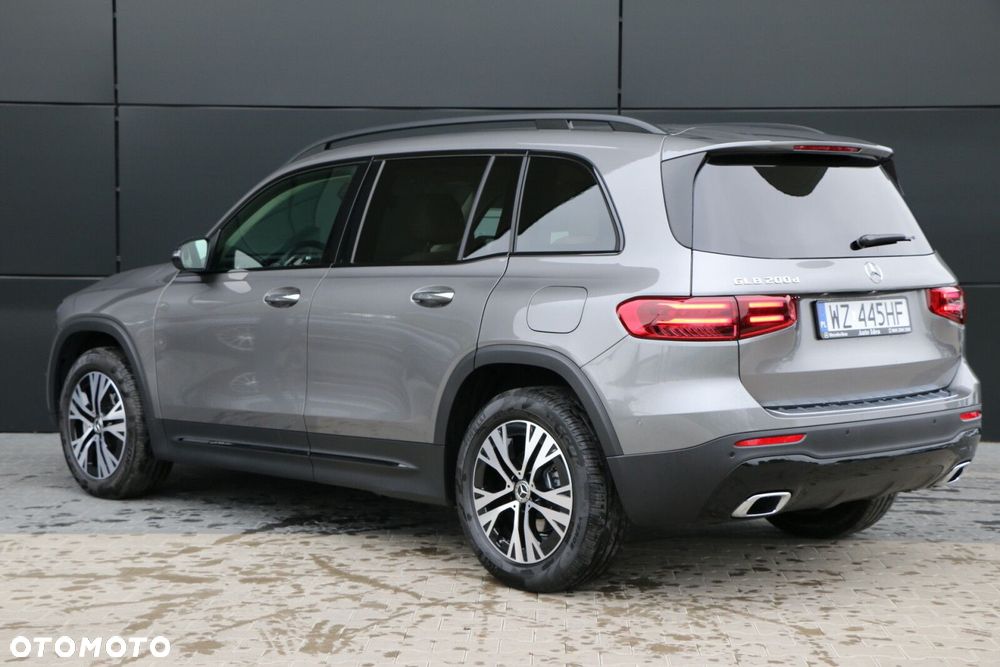 Mercedes-Benz GLB - 7