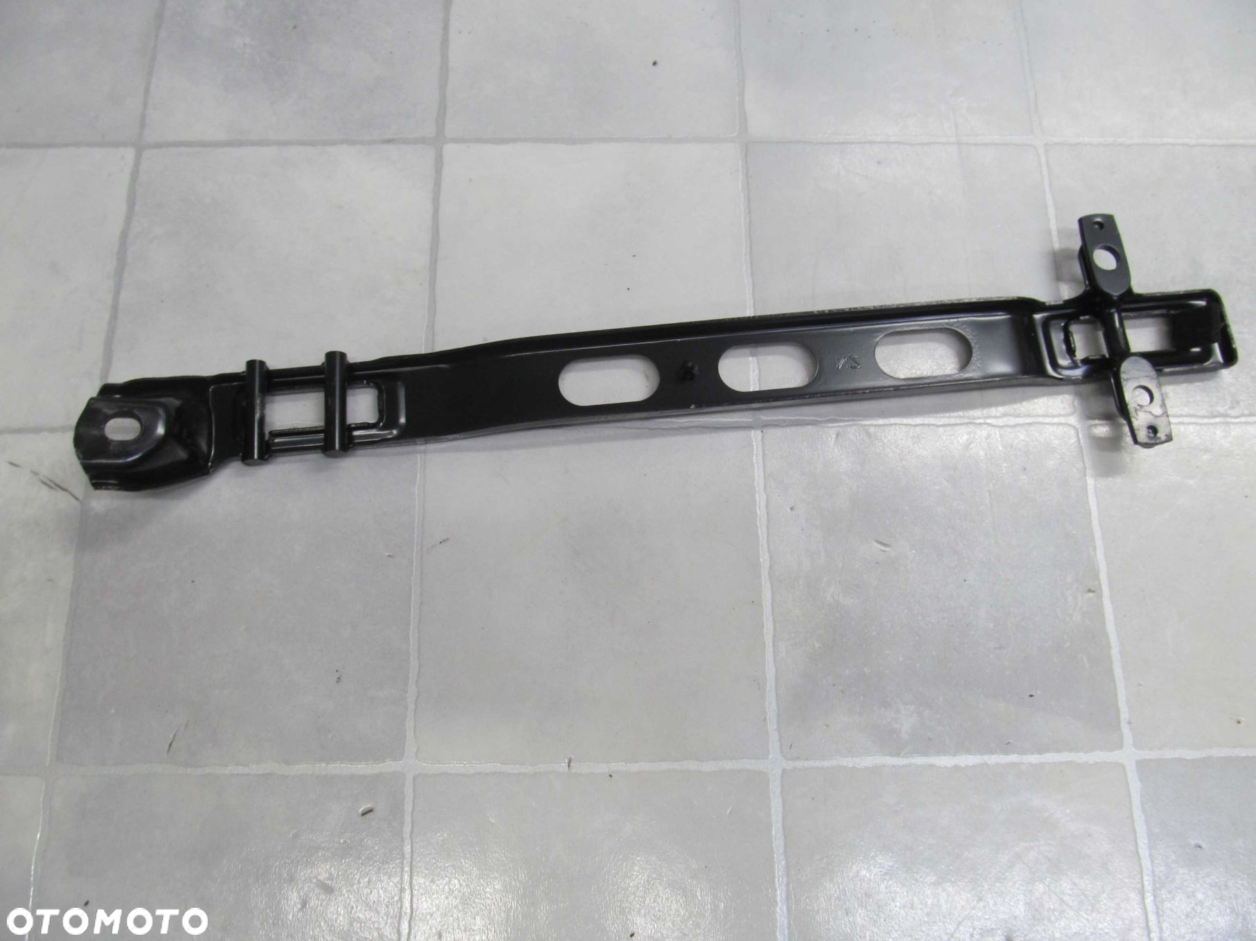 TOYOTA AVENSIS VERSO MOCOWANIE FOTELA TYL III RZAD LEWY 01-07 - 3