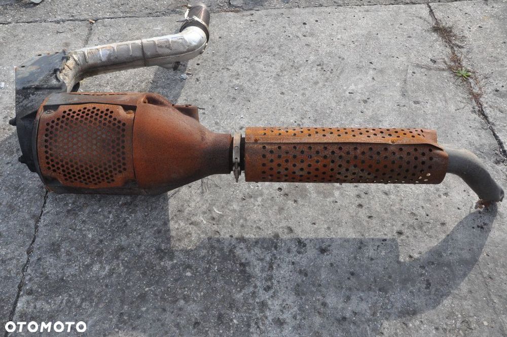 KATALIZATOR TŁUMIK FENDT 724 - 2