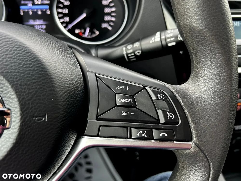 Nissan Qashqai - 22