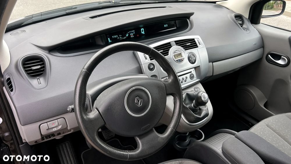 Renault Scenic 1.6 16V Dynamique - 5