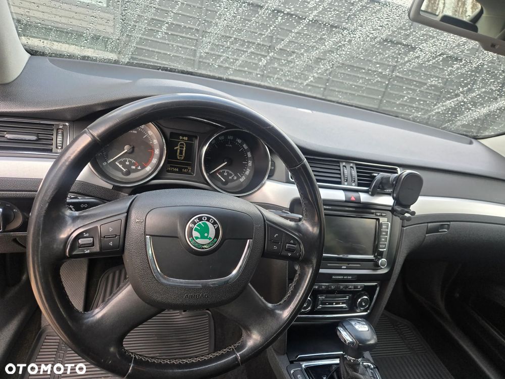 Skoda Superb 2.0 TDI Platinum DSG - 12
